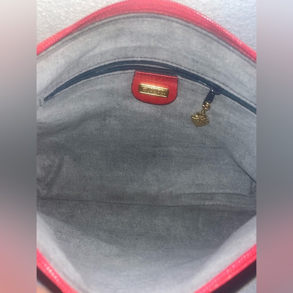 Gucci Vintage Large Clutch/Wristlet - Picture 4 of 15